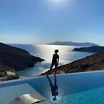 On The Rocks - The Pebbles - Serviced Villas *