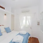 Villa On The Rocks - The Pebbles - Serviced Villas *