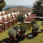 On The Rocks - The Pebbles - Serviced Villas *