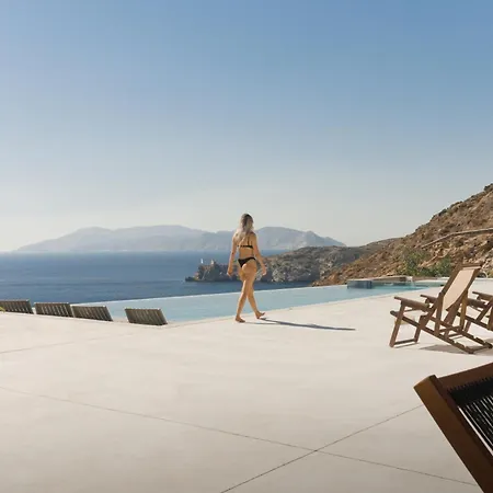 Βίλα On The Rocks *