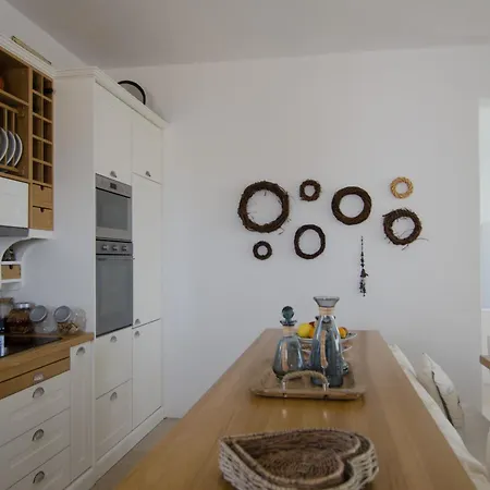 וילה On The Rocks *