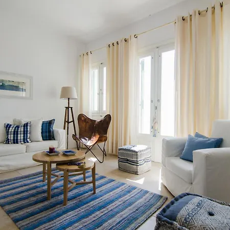 On The Rocks וילה איוס חורה