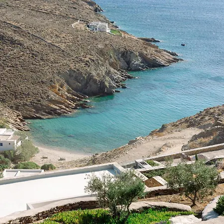 On The Rocks Βίλα