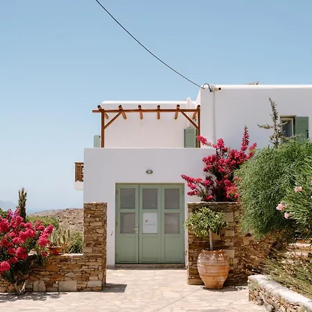 On The Rocks Villa *