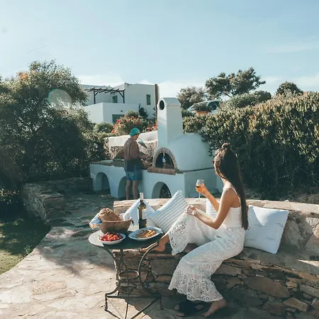 On The Rocks Βίλα Ίος