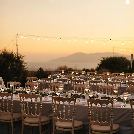 On The Rocks איוס חורה