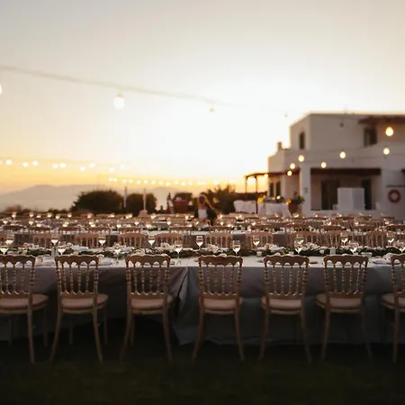 On The Rocks * Ίος