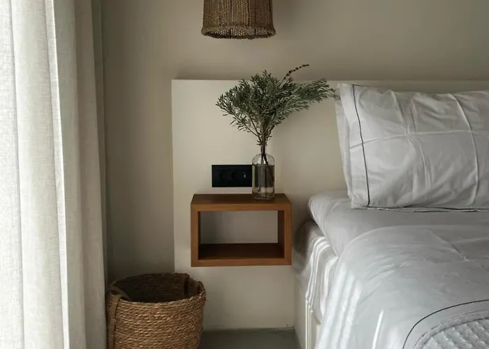 Villa On The Rocks *