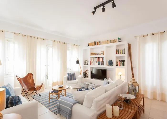 On The Rocks ヴィラ イオス島 チョーラ