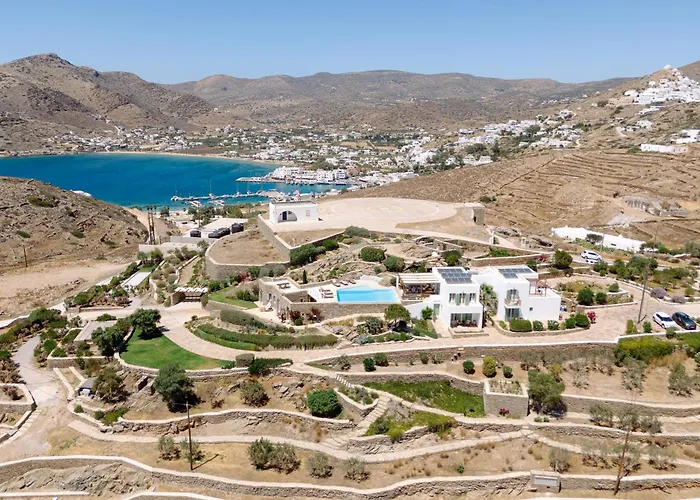 On The Rocks ヴィラ イオス島 チョーラ